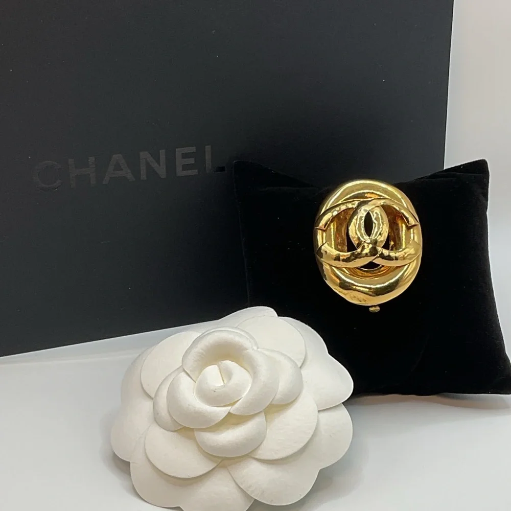 Chanel Gold Tone CC Logo Brooch